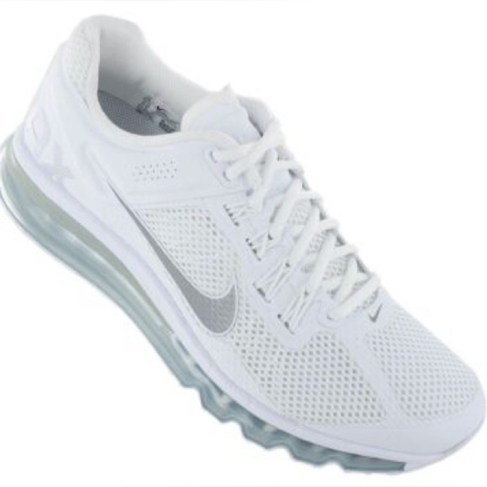 🤍Nike Shoes | Nike Air Max White/Silver 2013 Men’s size 9.5 Women’s size 11